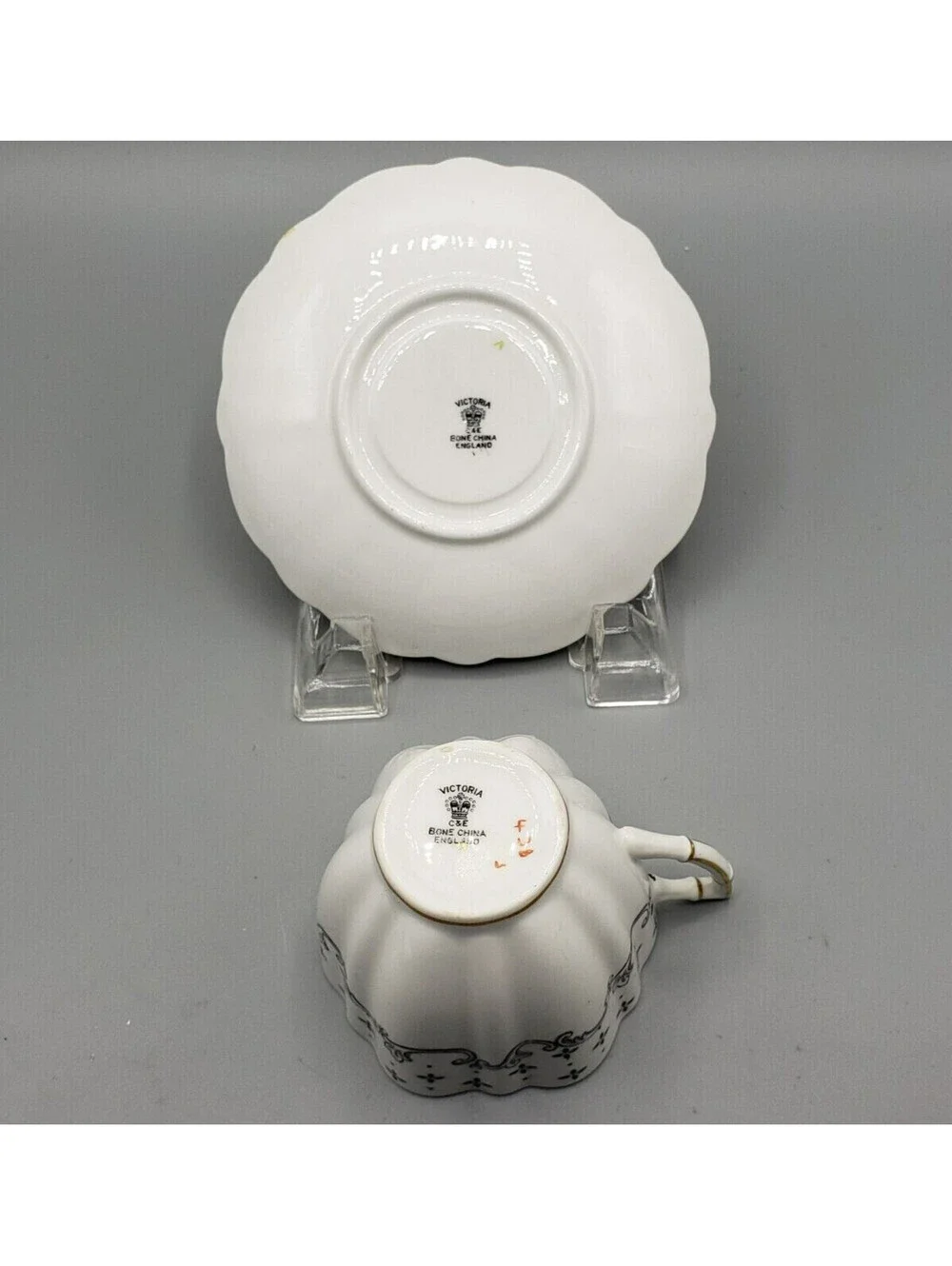 VTG Victoria C&E Teacup & Saucer Black Pattern Flower Medallion England Dainty